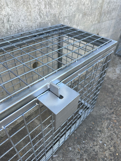 Custom designed anti tamper shackle